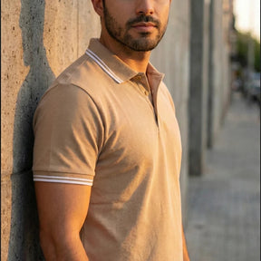 [Leve 9, Pague Só 6!] Polo Magnus Masculina em Algodão Piquet e Elastano de Ajuste Firme com Acabamento em Listras Duplas